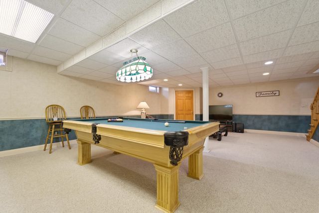 1401 W 95th Place, Crown Point, IN 46307