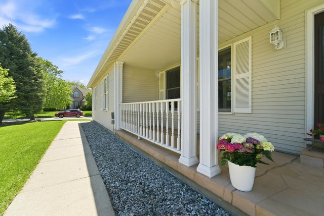 1401 W 95th Place, Crown Point, IN 46307