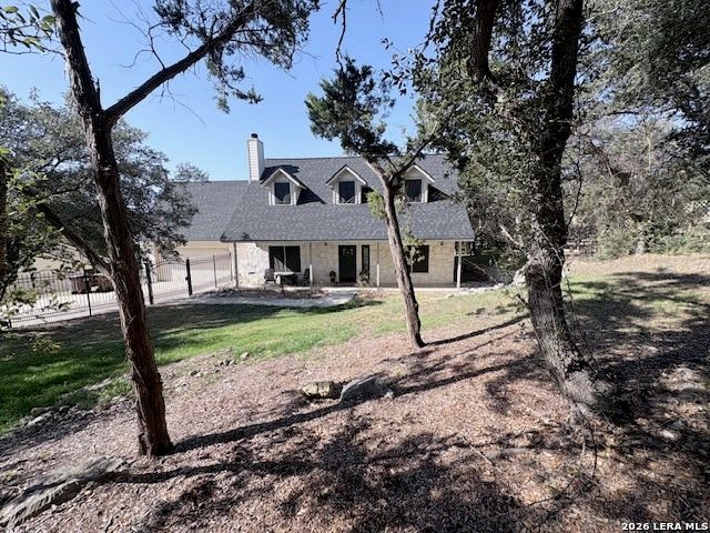 611 Midnight Dr, San Antonio, TX 78260