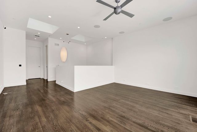 1017 N Cleveland Avenue 4, Chicago, IL 60610