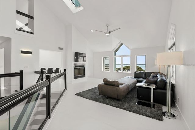 73 TIDY ISLAND BOULEVARD 73, Bradenton, FL 34210