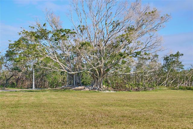 73 TIDY ISLAND BOULEVARD 73, Bradenton, FL 34210