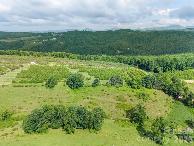 0 Summer Road 2, Hendersonville, NC 28792