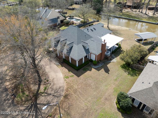105 Beaver Run Drive, Brandon, MS 39047