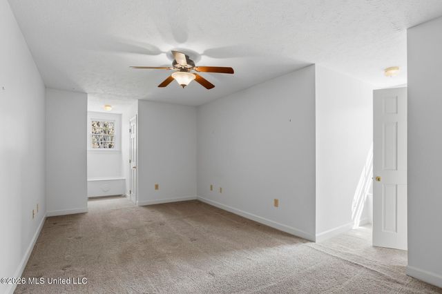 105 Beaver Run Drive, Brandon, MS 39047