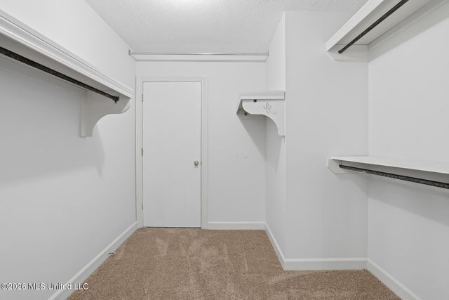 105 Beaver Run Drive, Brandon, MS 39047