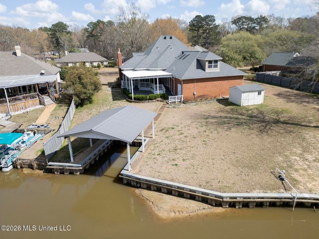 105 Beaver Run Drive, Brandon, MS 39047