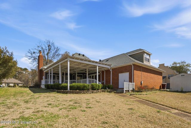 105 Beaver Run Drive, Brandon, MS 39047