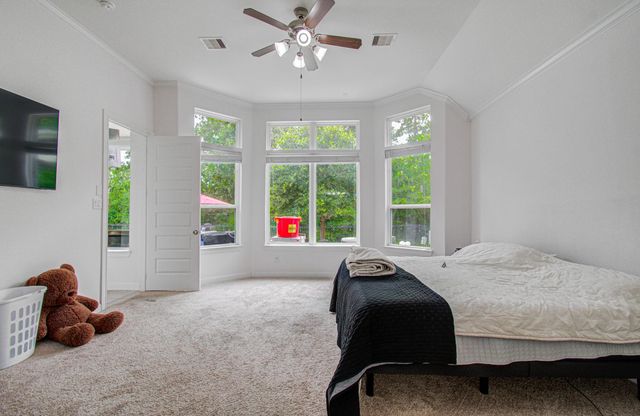 13812 N Lake Branch Lane, Houston, TX 77044
