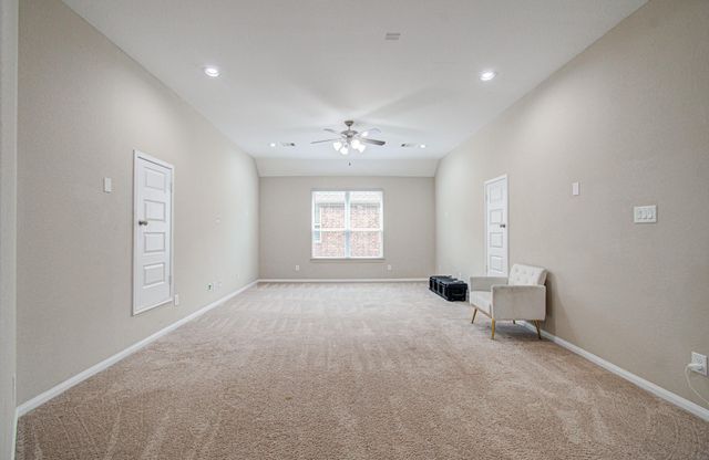13812 N Lake Branch Lane, Houston, TX 77044
