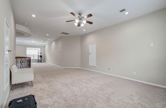 13812 N Lake Branch Lane, Houston, TX 77044