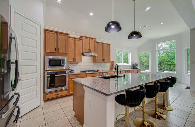 13812 N Lake Branch Lane, Houston, TX 77044