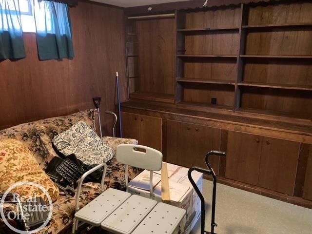 23051 Saxony Street, Eastpointe, MI 48021