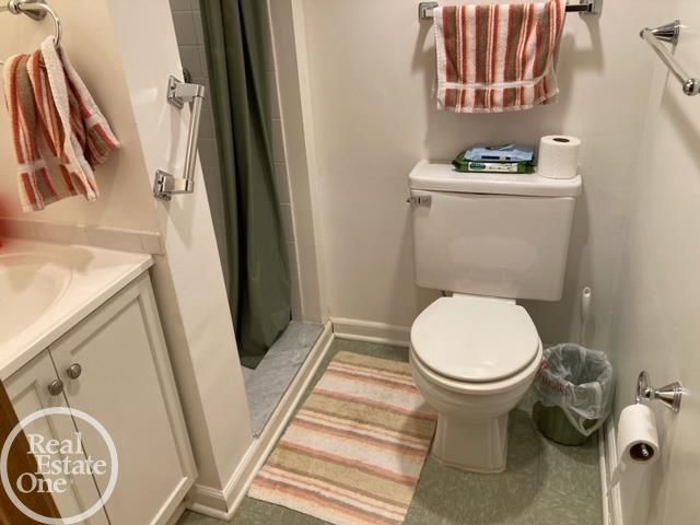 23051 Saxony Street, Eastpointe, MI 48021