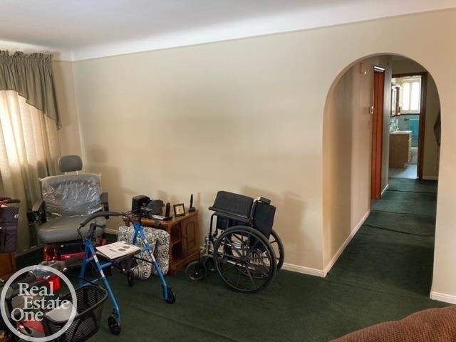 23051 Saxony Street, Eastpointe, MI 48021