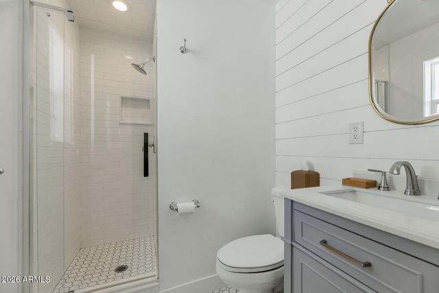 828 E MYRTLE Avenue, Phoenix, AZ 85020