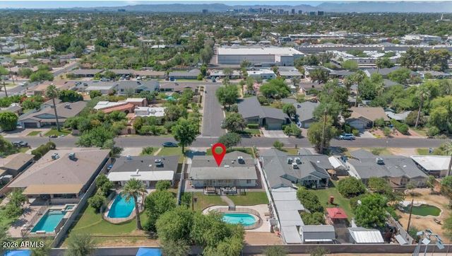 828 E MYRTLE Avenue, Phoenix, AZ 85020
