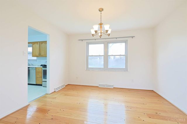 6233 Sharlene Drive, Cincinnati, OH 45248