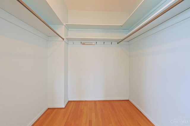 6233 Sharlene Drive, Cincinnati, OH 45248