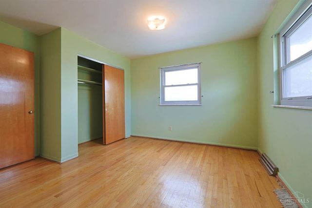 6233 Sharlene Drive, Cincinnati, OH 45248