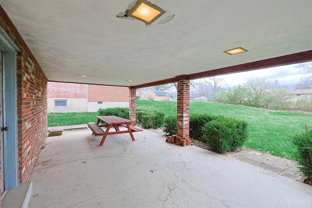 6233 Sharlene Drive, Cincinnati, OH 45248