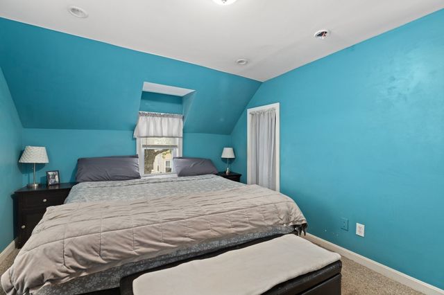 114 Cogswell St, Haverhill, MA 01832
