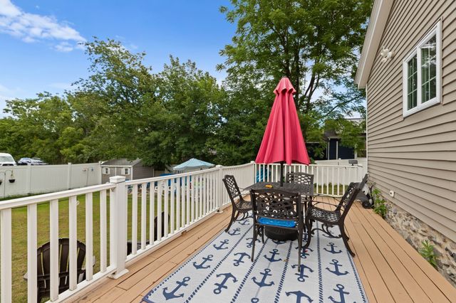 114 Cogswell St, Haverhill, MA 01832