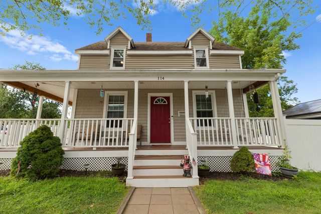 114 Cogswell St, Haverhill, MA 01832