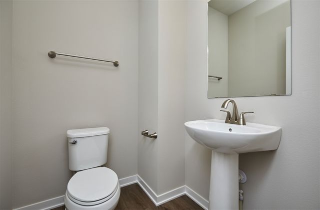 4427 Honey Bee Ridge, Des Moines, IA 50317