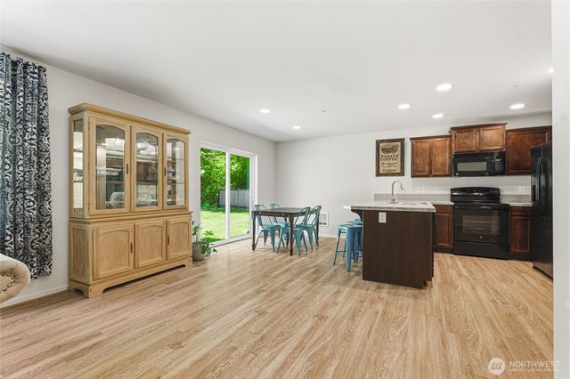 7716 Brianna Court SE, Olympia, WA 98513