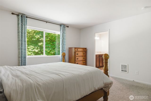 7716 Brianna Court SE, Olympia, WA 98513