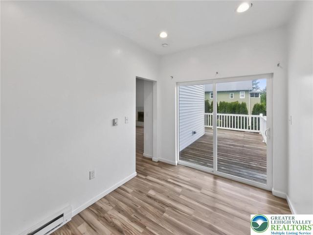 2 Elm Street, Mount Pocono Boro, PA 18344