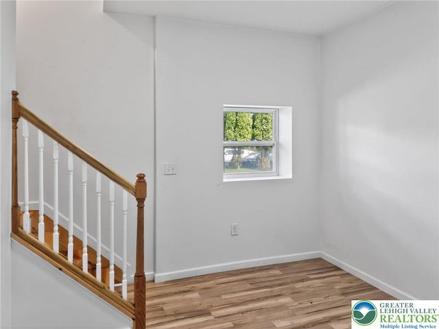 2 Elm Street, Mount Pocono Boro, PA 18344