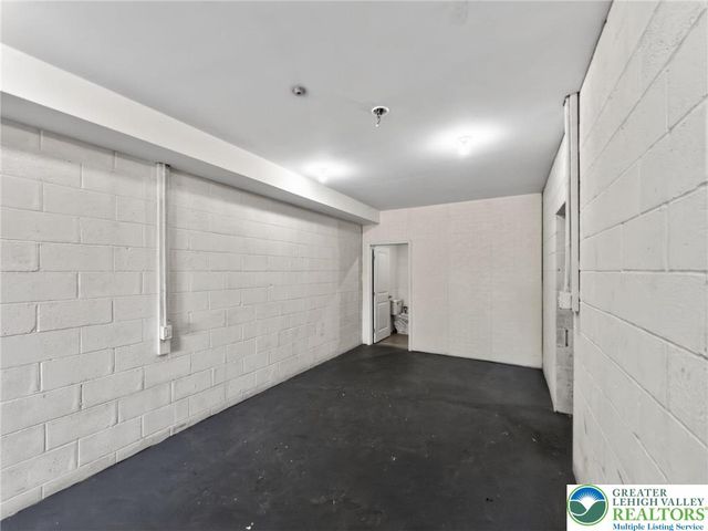 2 Elm Street, Mount Pocono Boro, PA 18344