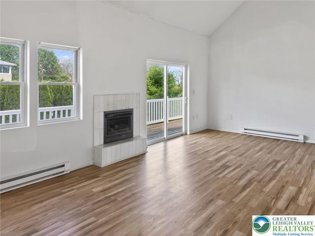 2 Elm Street, Mount Pocono Boro, PA 18344