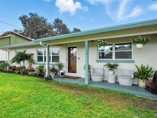 2353 N CRYSTAL LAKE DRIVE, Lakeland, FL 33801