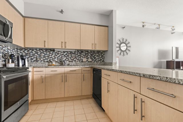 512 N Mcclurg Court 3803, Chicago, IL 60611