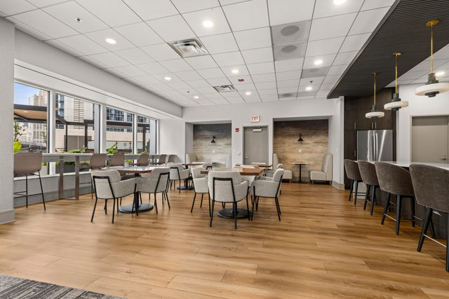 512 N Mcclurg Court 3803, Chicago, IL 60611
