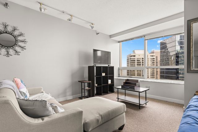 512 N Mcclurg Court 3803, Chicago, IL 60611
