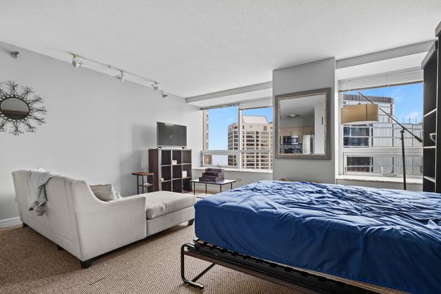 512 N Mcclurg Court 3803, Chicago, IL 60611