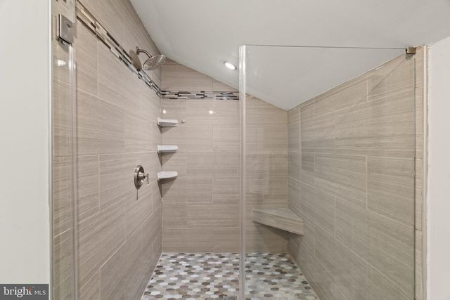 49 LANGSTOON LN, Media, PA 19063