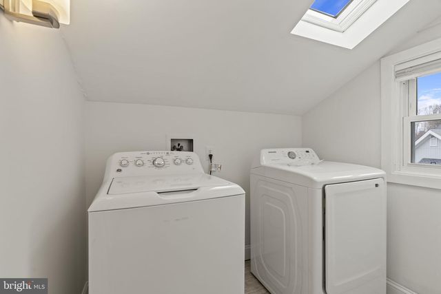 49 LANGSTOON LN, Media, PA 19063