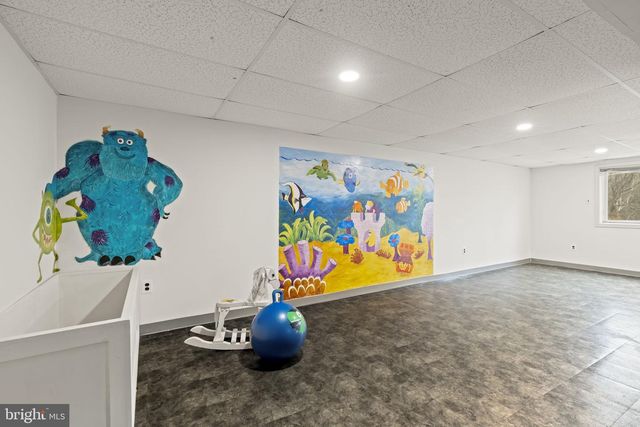 49 LANGSTOON LN, Media, PA 19063