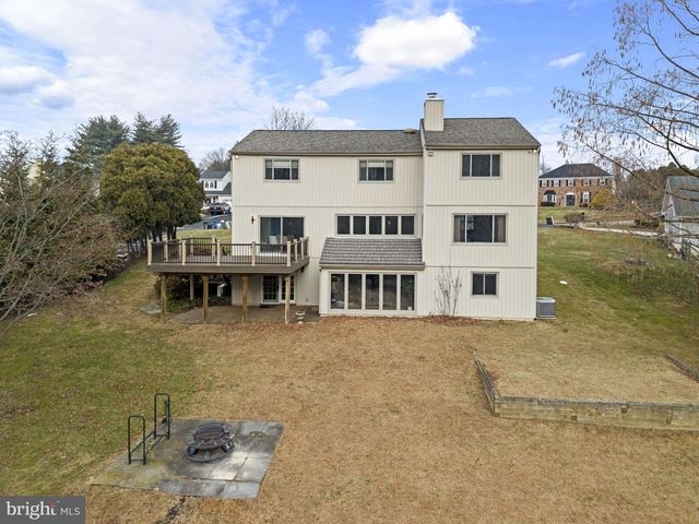 49 LANGSTOON LN, Media, PA 19063