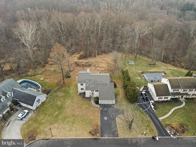49 LANGSTOON LN, Media, PA 19063