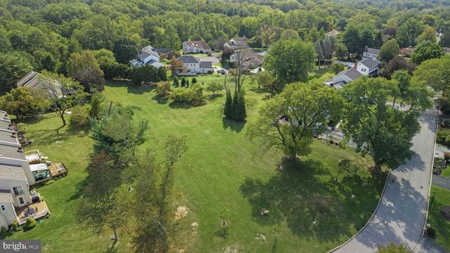 49 LANGSTOON LN, Media, PA 19063