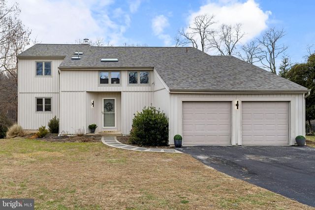 49 LANGSTOON LN, Media, PA 19063