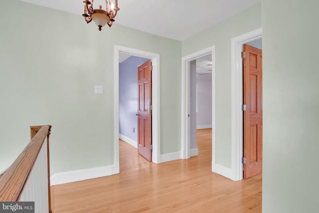 4004 ASH ST, Harrisburg, PA 17109