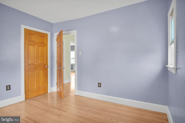 4004 ASH ST, Harrisburg, PA 17109