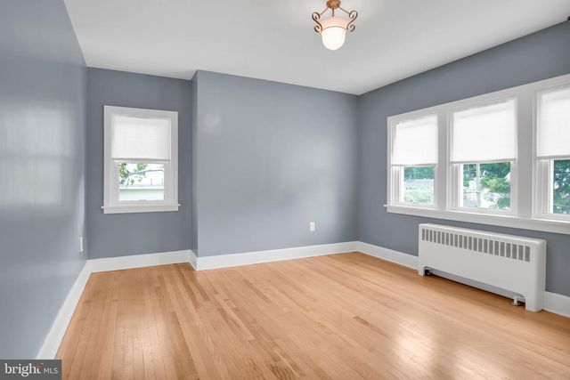 4004 ASH ST, Harrisburg, PA 17109